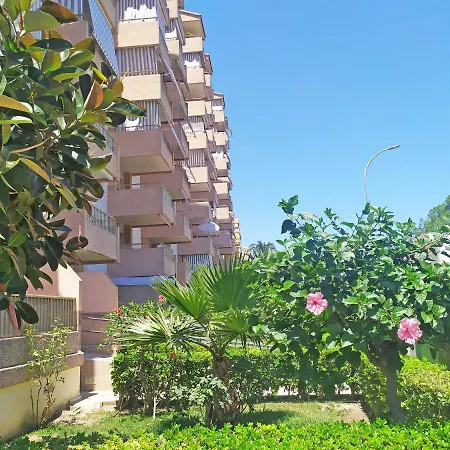 3000 Apartment *